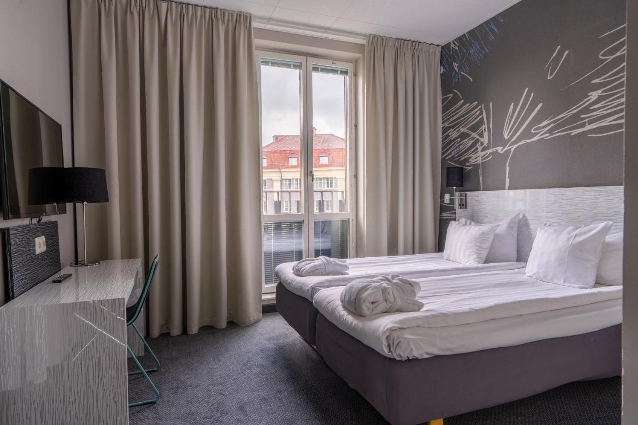 Quality Hotel Park Soedertaelje City Экстерьер фото